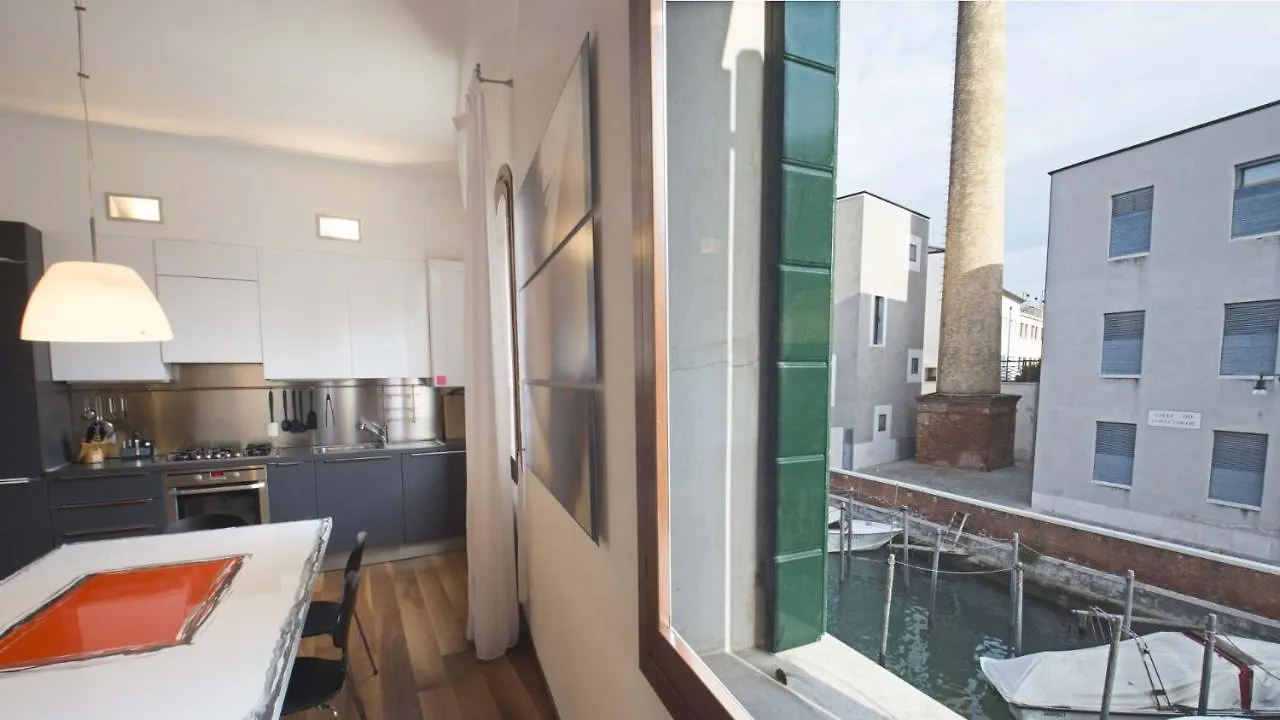 Casa Di Silvia & Daniele Apartment Venice