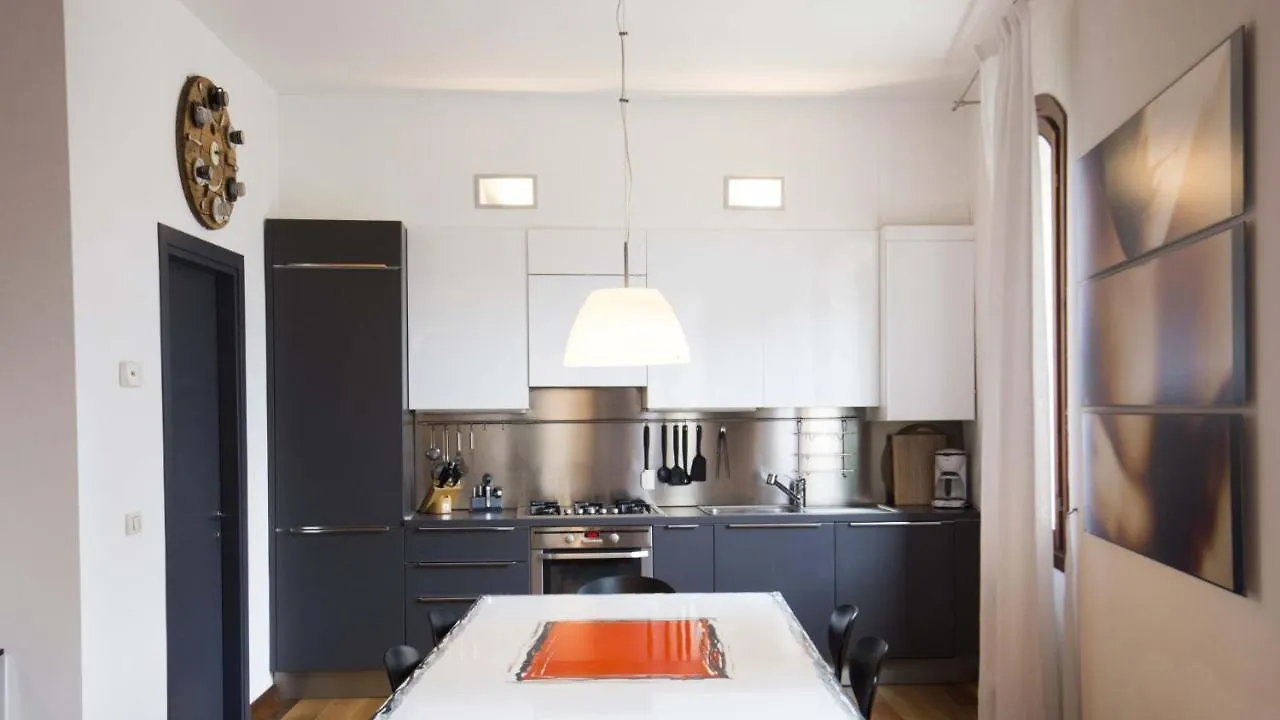Casa Di Silvia & Daniele Daire Venedik 0*,